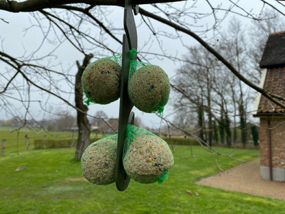 Suspension hook