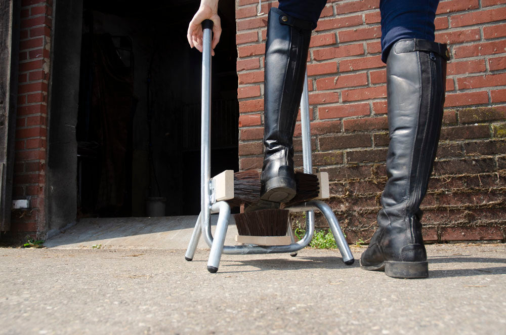 Boot Sweeper /w hand rests