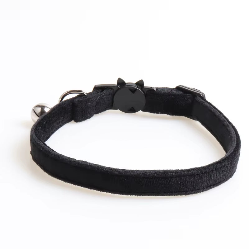 Velvet Cat Collar Solid Color Bowknot Puppy Chihuahua Collars with Bell Adjustable Safety Buckle Cats Bow Tie Pets Accessories